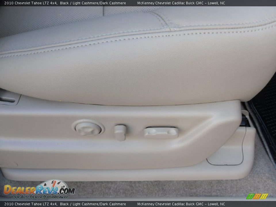 2010 Chevrolet Tahoe LTZ 4x4 Black / Light Cashmere/Dark Cashmere Photo #22