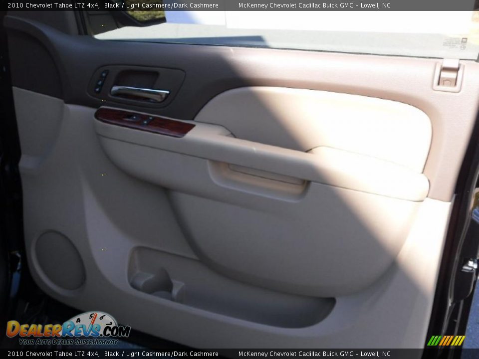 2010 Chevrolet Tahoe LTZ 4x4 Black / Light Cashmere/Dark Cashmere Photo #23