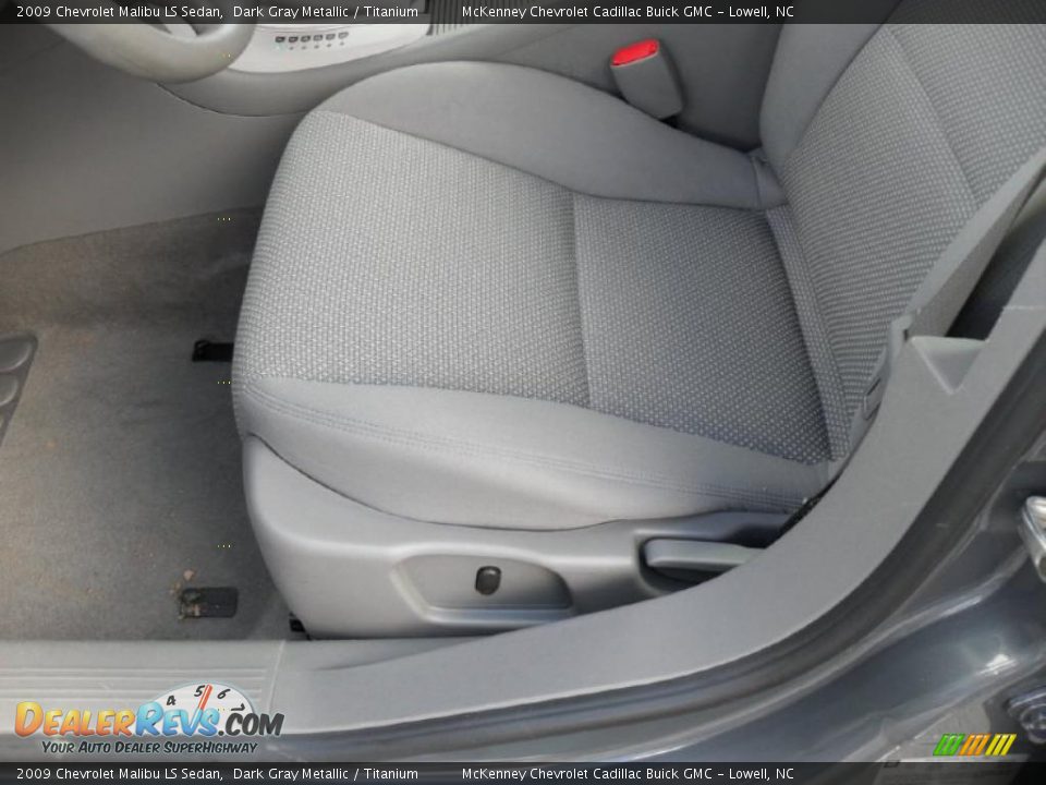 2009 Chevrolet Malibu LS Sedan Dark Gray Metallic / Titanium Photo #8