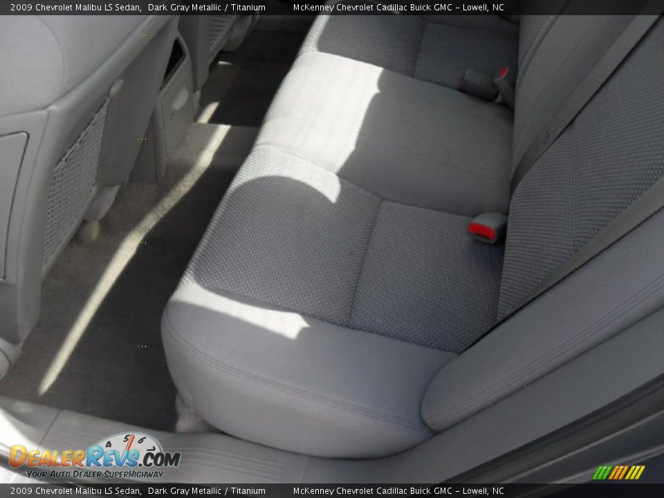 2009 Chevrolet Malibu LS Sedan Dark Gray Metallic / Titanium Photo #11
