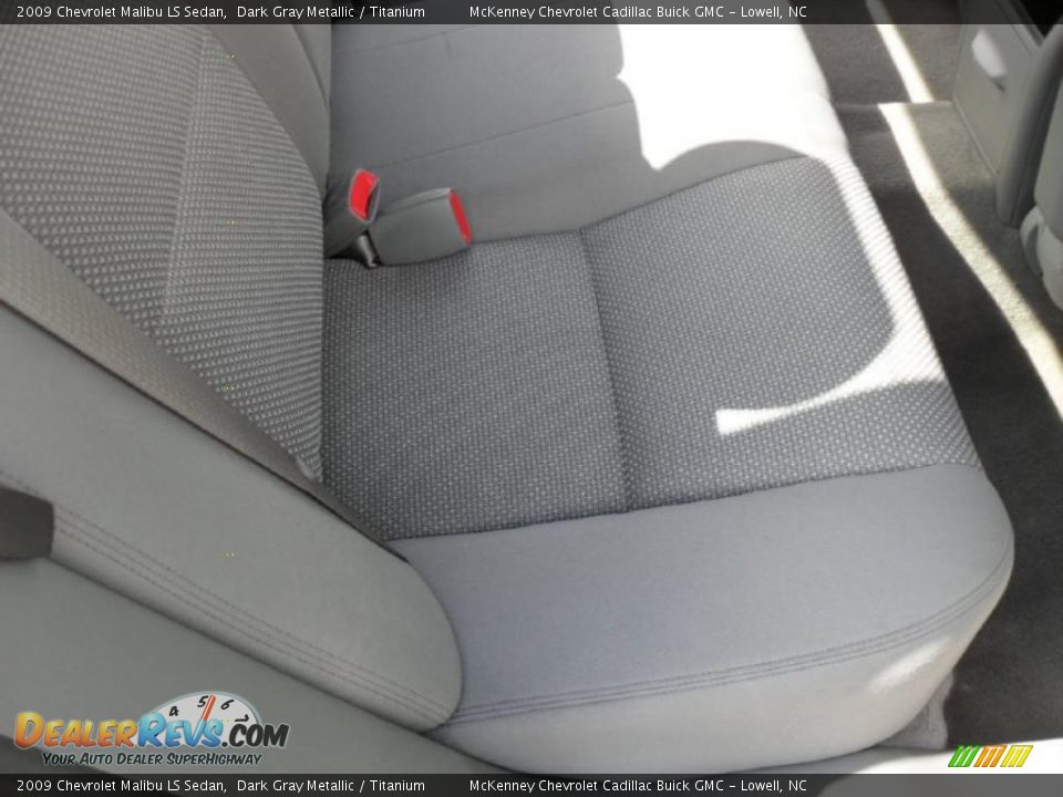 2009 Chevrolet Malibu LS Sedan Dark Gray Metallic / Titanium Photo #15