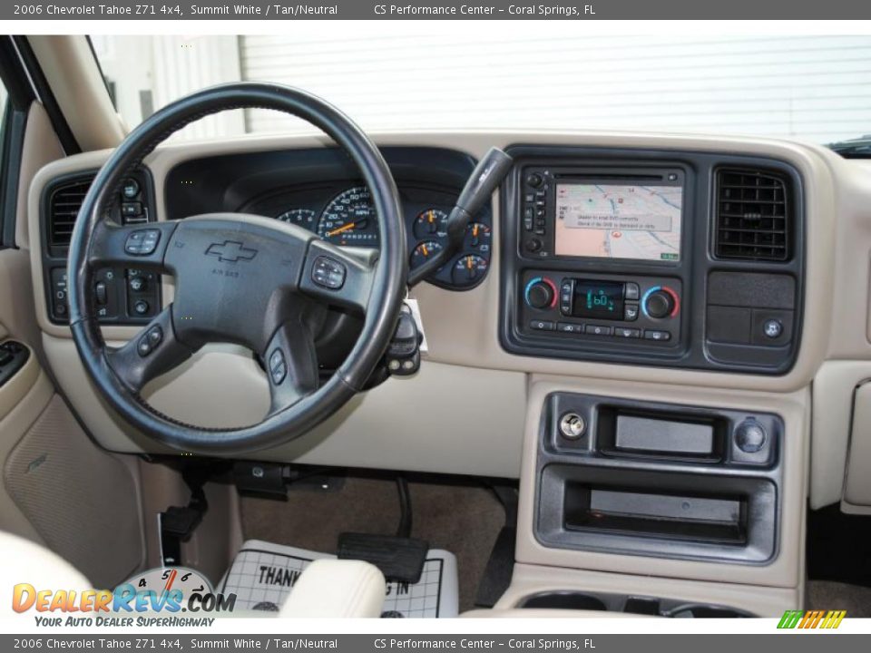 2006 Chevrolet Tahoe Z71 4x4 Summit White / Tan/Neutral Photo #15