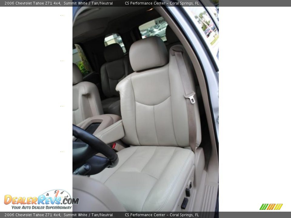 2006 Chevrolet Tahoe Z71 4x4 Summit White / Tan/Neutral Photo #17
