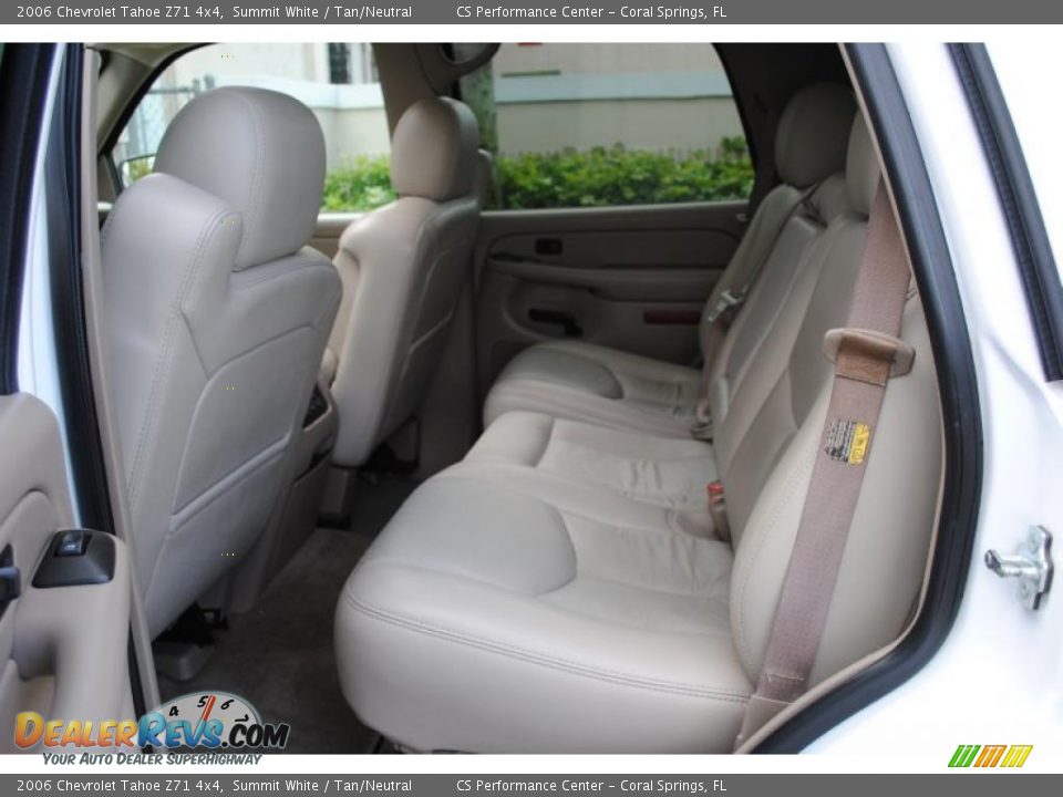 2006 Chevrolet Tahoe Z71 4x4 Summit White / Tan/Neutral Photo #20