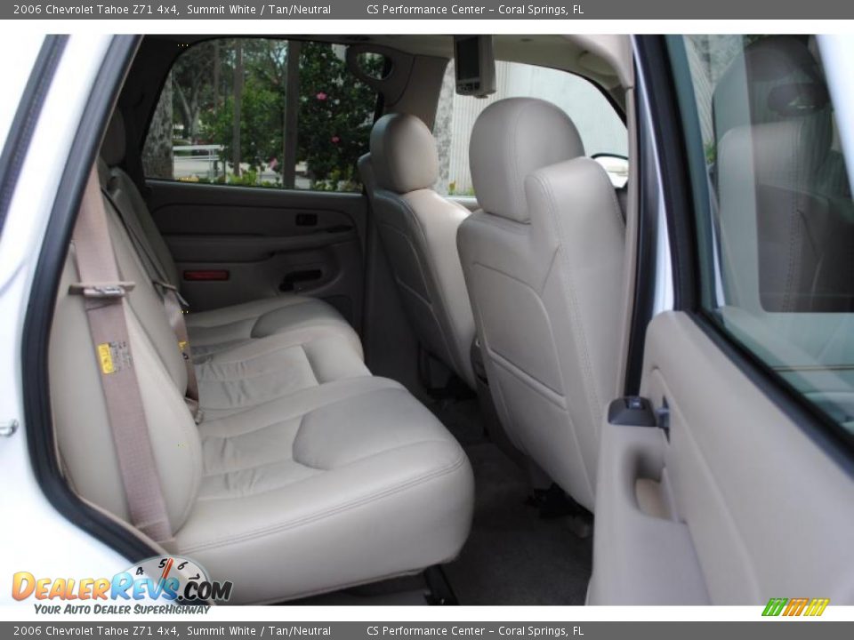 2006 Chevrolet Tahoe Z71 4x4 Summit White / Tan/Neutral Photo #21