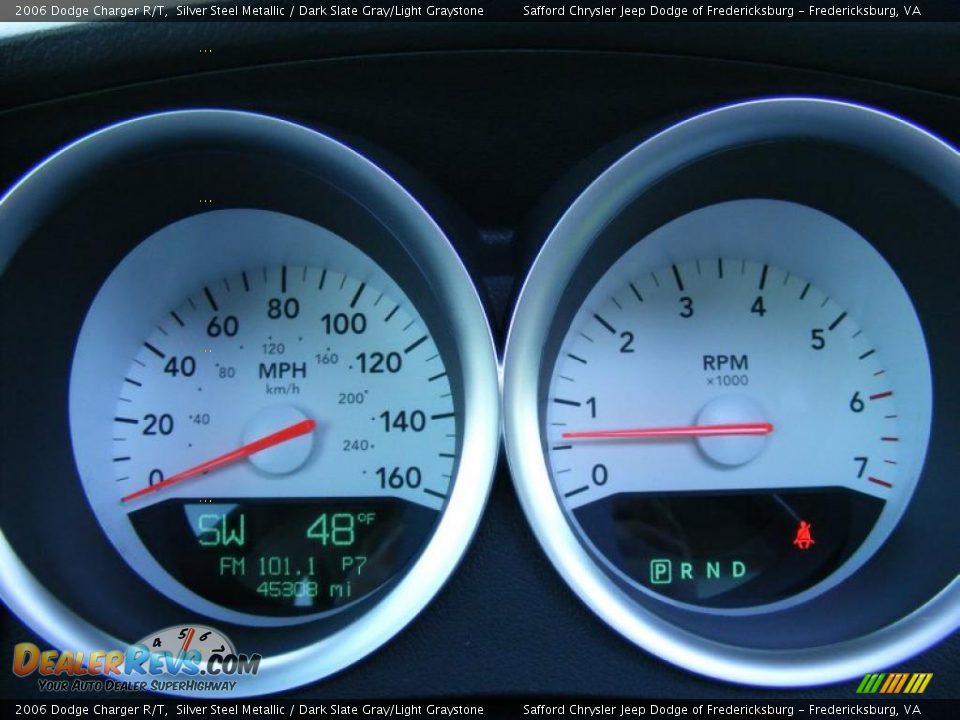 2006 Dodge Charger R/T Silver Steel Metallic / Dark Slate Gray/Light Graystone Photo #9