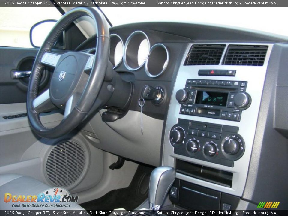 2006 Dodge Charger R/T Silver Steel Metallic / Dark Slate Gray/Light Graystone Photo #20