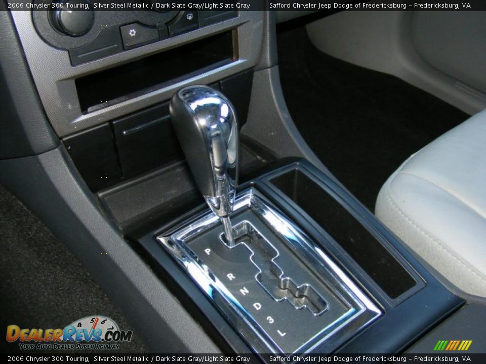 2006 Chrysler 300 Touring Silver Steel Metallic / Dark Slate Gray/Light Slate Gray Photo #26