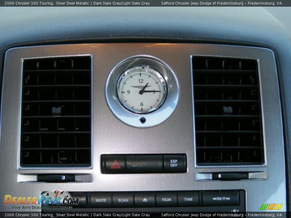 2006 Chrysler 300 Touring Silver Steel Metallic / Dark Slate Gray/Light Slate Gray Photo #28