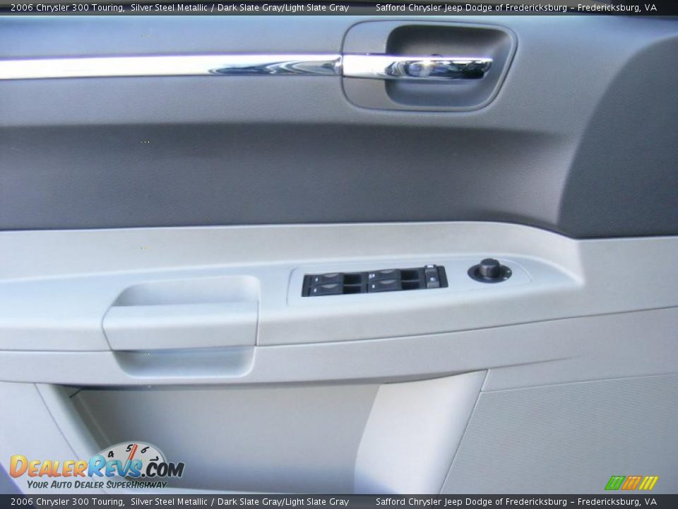 2006 Chrysler 300 Touring Silver Steel Metallic / Dark Slate Gray/Light Slate Gray Photo #29