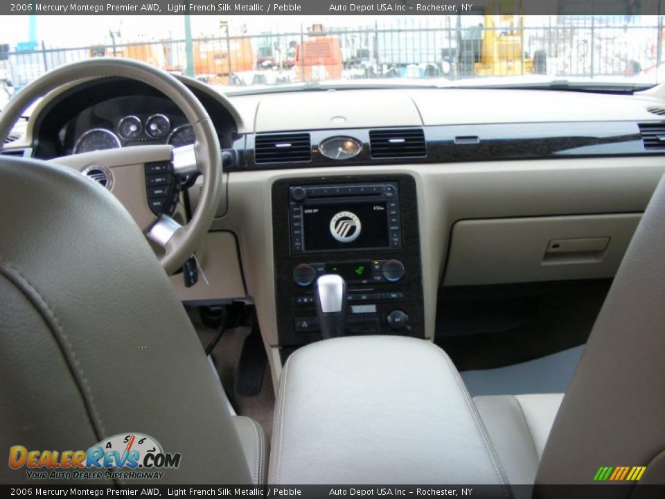 2006 Mercury Montego Premier AWD Light French Silk Metallic / Pebble Photo #14