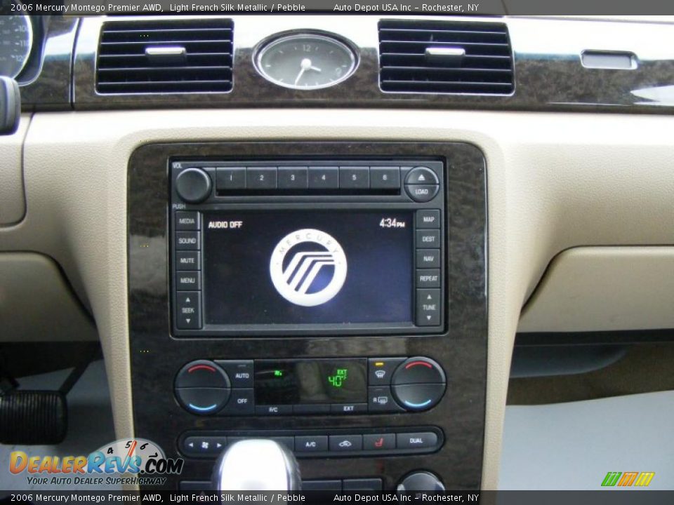 2006 Mercury Montego Premier AWD Light French Silk Metallic / Pebble Photo #17