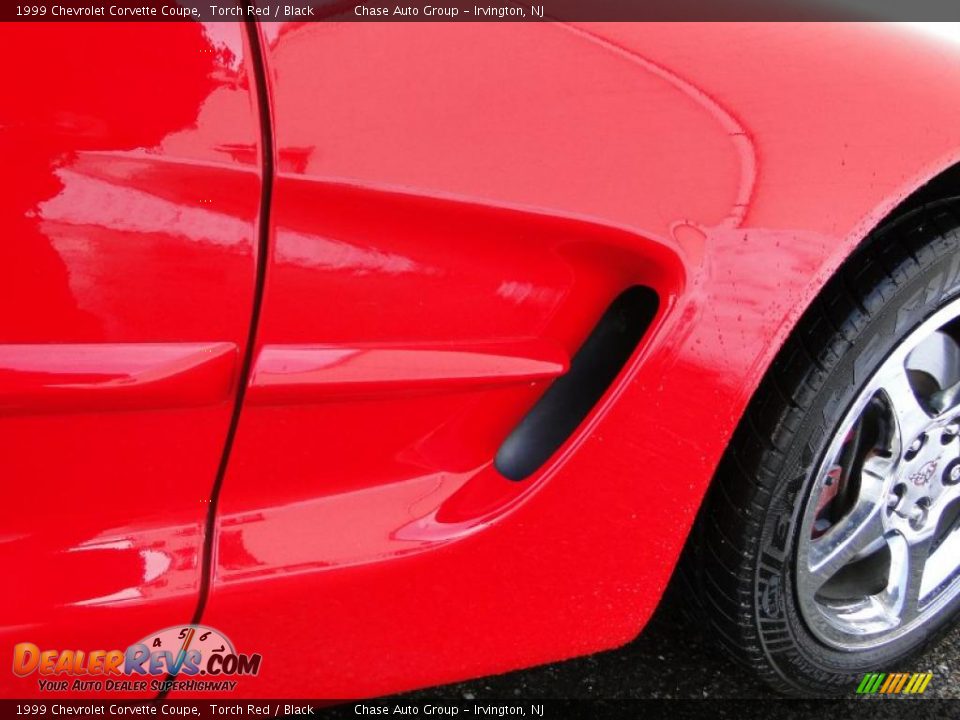 1999 Chevrolet Corvette Coupe Torch Red / Black Photo #19