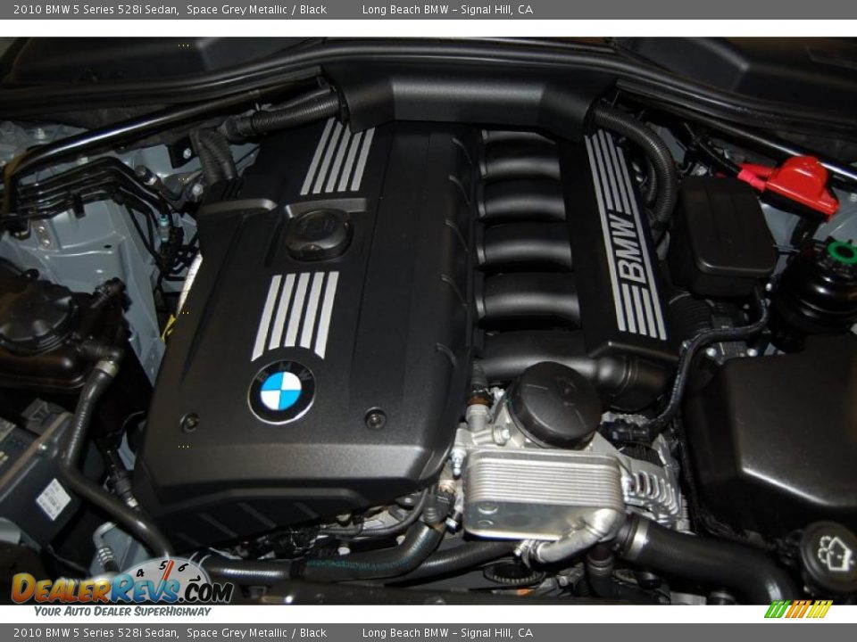 2010 BMW 5 Series 528i Sedan Space Grey Metallic / Black Photo #17