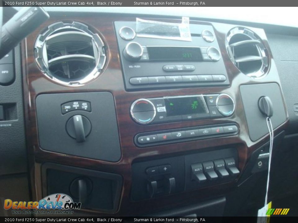 2010 Ford F250 Super Duty Lariat Crew Cab 4x4 Black / Ebony Photo #9
