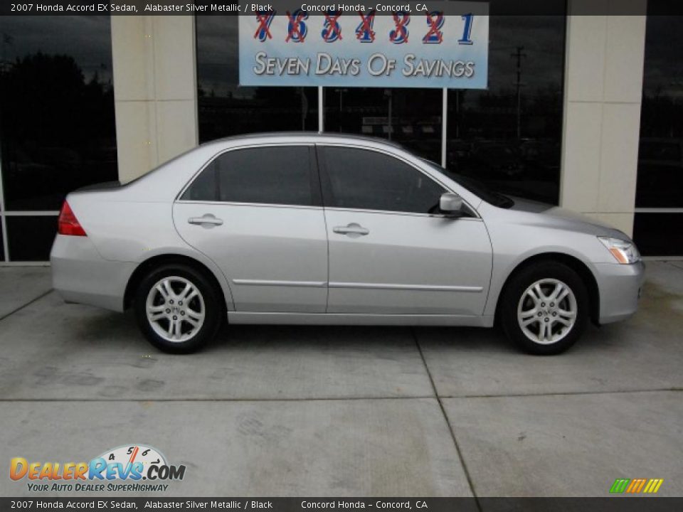 2007 Honda Accord EX Sedan Alabaster Silver Metallic / Black Photo #2