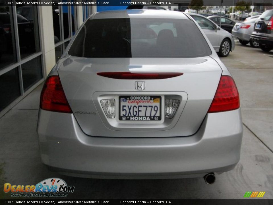2007 Honda Accord EX Sedan Alabaster Silver Metallic / Black Photo #4