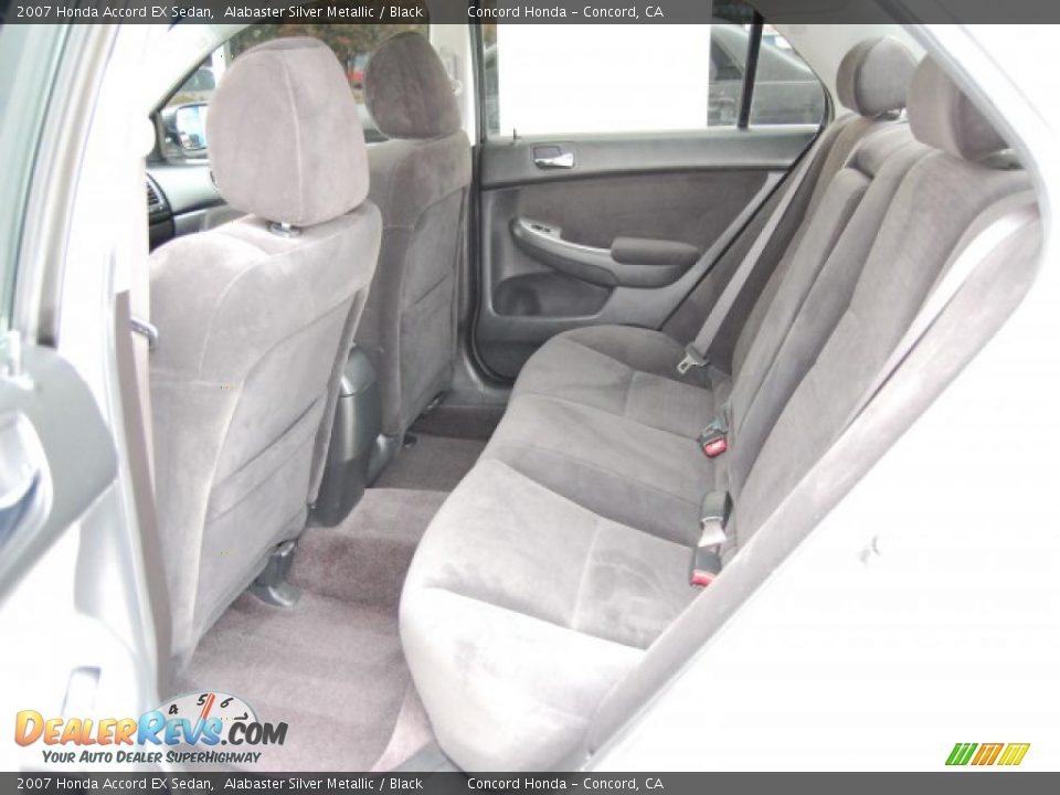 2007 Honda Accord EX Sedan Alabaster Silver Metallic / Black Photo #11