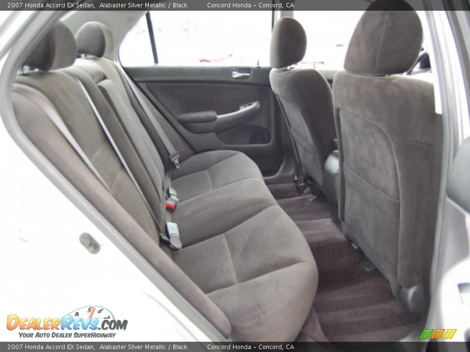 2007 Honda Accord EX Sedan Alabaster Silver Metallic / Black Photo #15