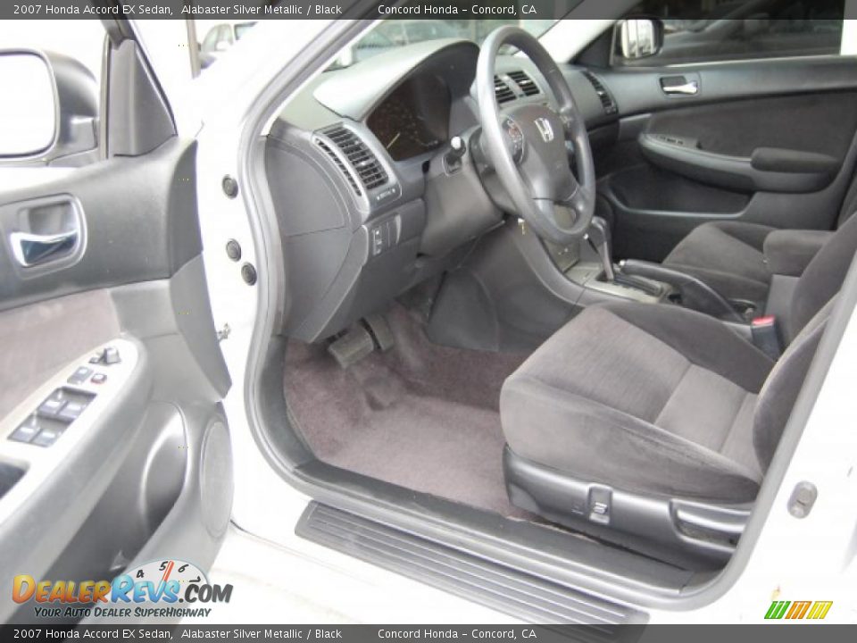2007 Honda Accord EX Sedan Alabaster Silver Metallic / Black Photo #16
