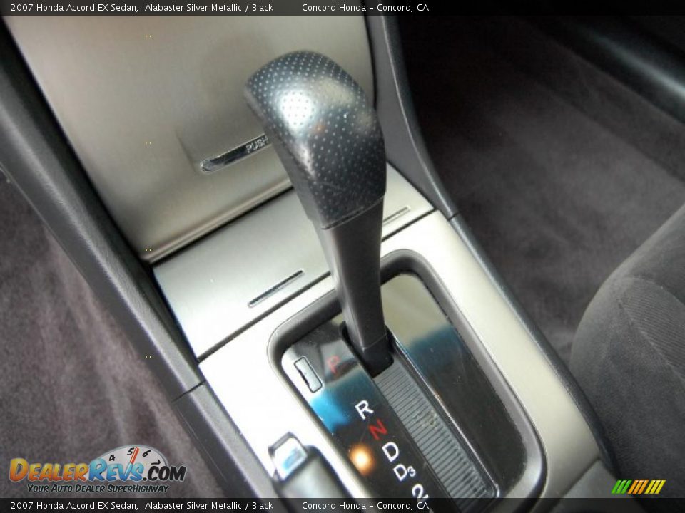 2007 Honda Accord EX Sedan Alabaster Silver Metallic / Black Photo #21