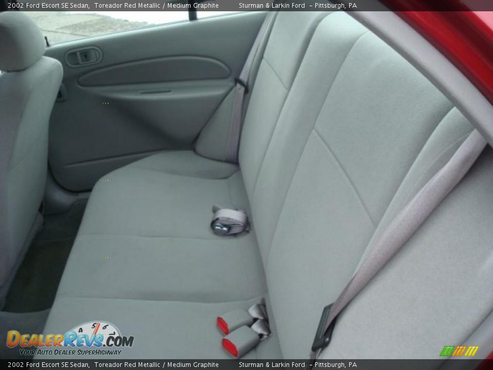 2002 Ford Escort SE Sedan Toreador Red Metallic / Medium Graphite Photo #8