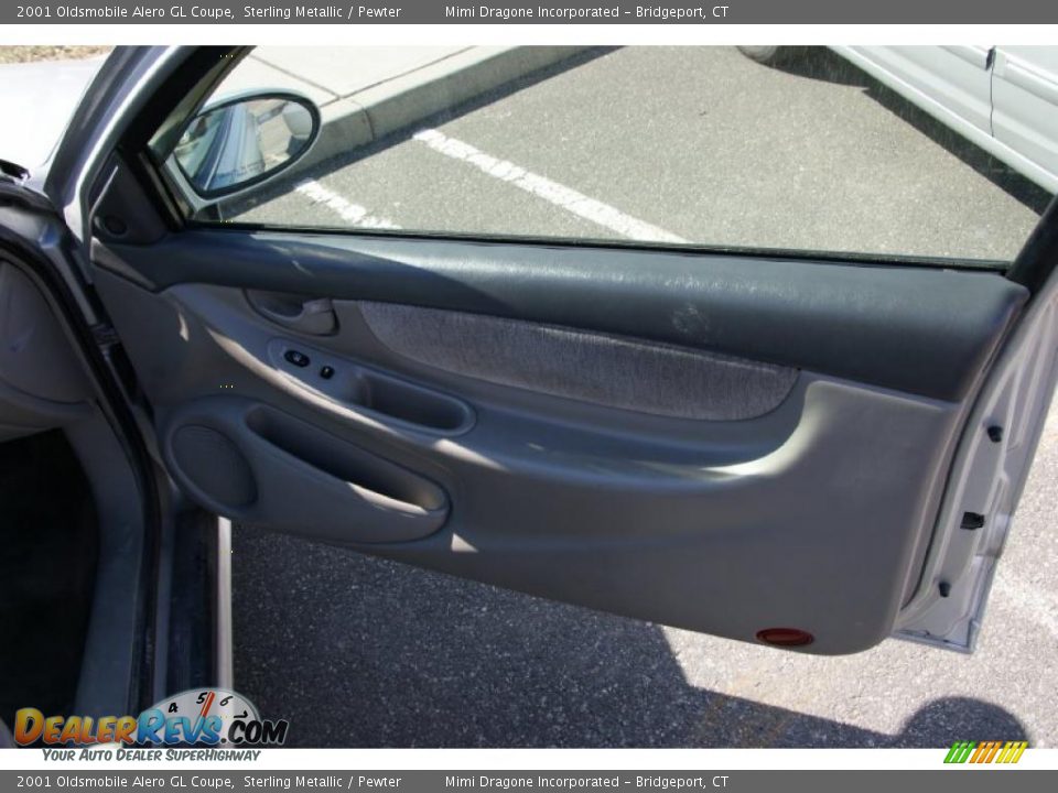 2001 Oldsmobile Alero GL Coupe Sterling Metallic / Pewter Photo #11