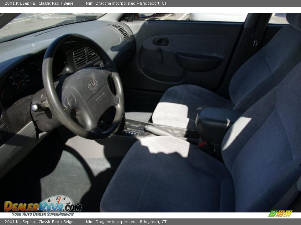 2001 Kia Sephia Classic Red / Beige Photo #8