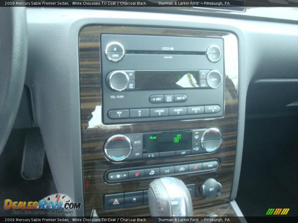 2009 Mercury Sable Premier Sedan White Chocolate Tri Coat / Charcoal Black Photo #9