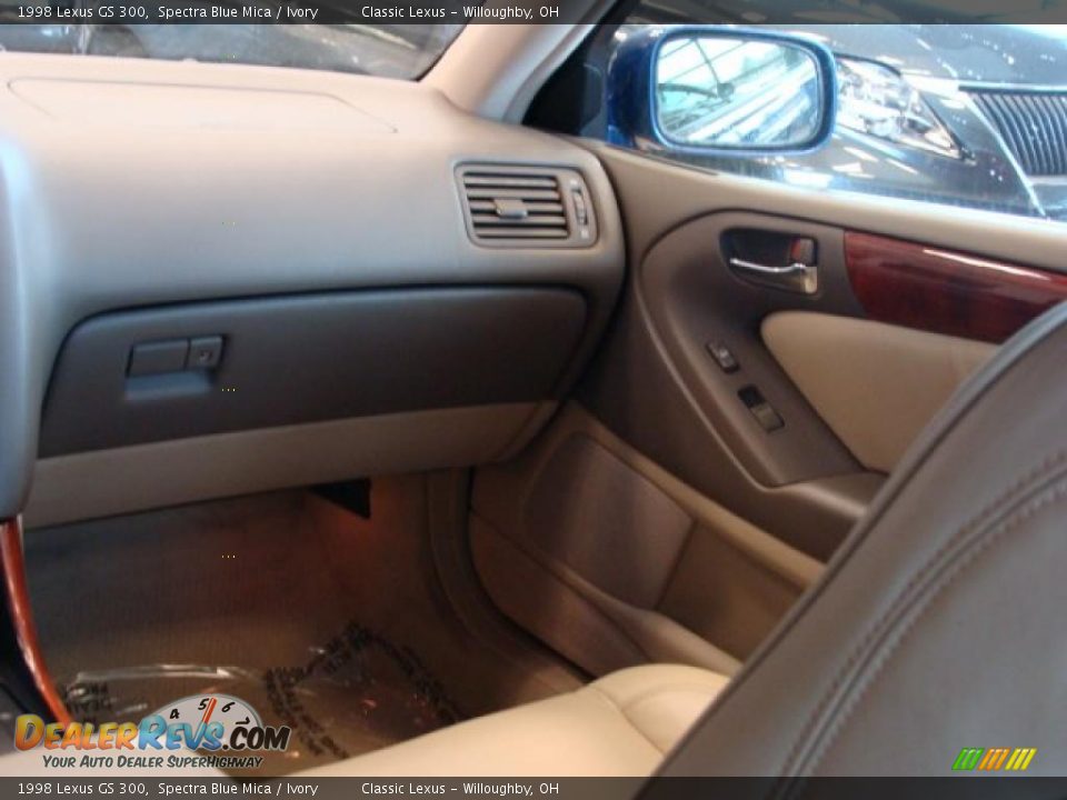 1998 Lexus GS 300 Spectra Blue Mica / Ivory Photo #17