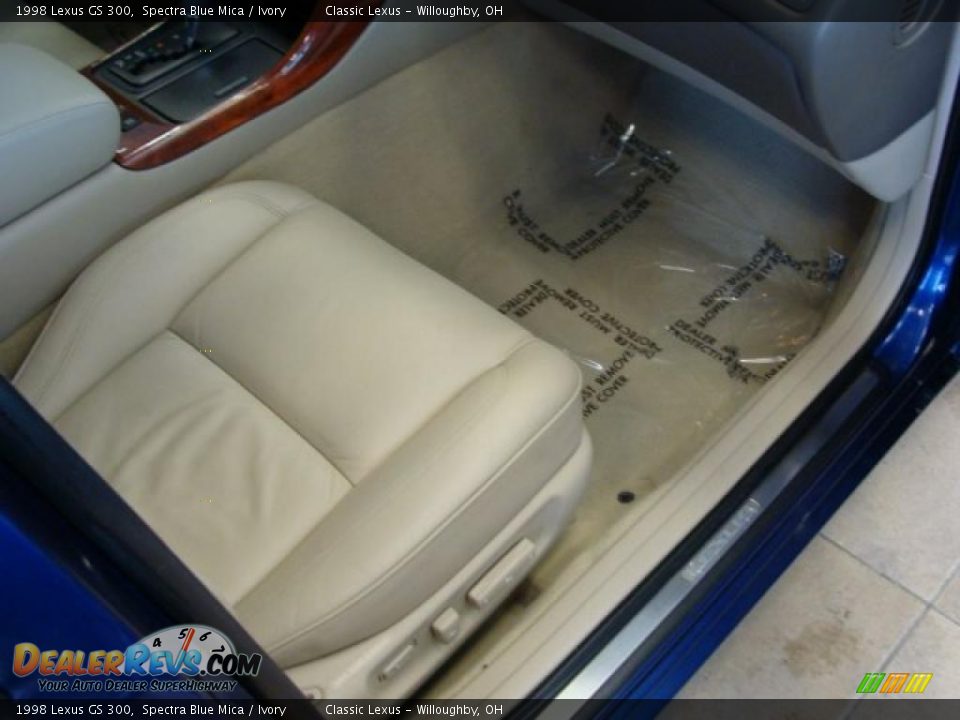 1998 Lexus GS 300 Spectra Blue Mica / Ivory Photo #20