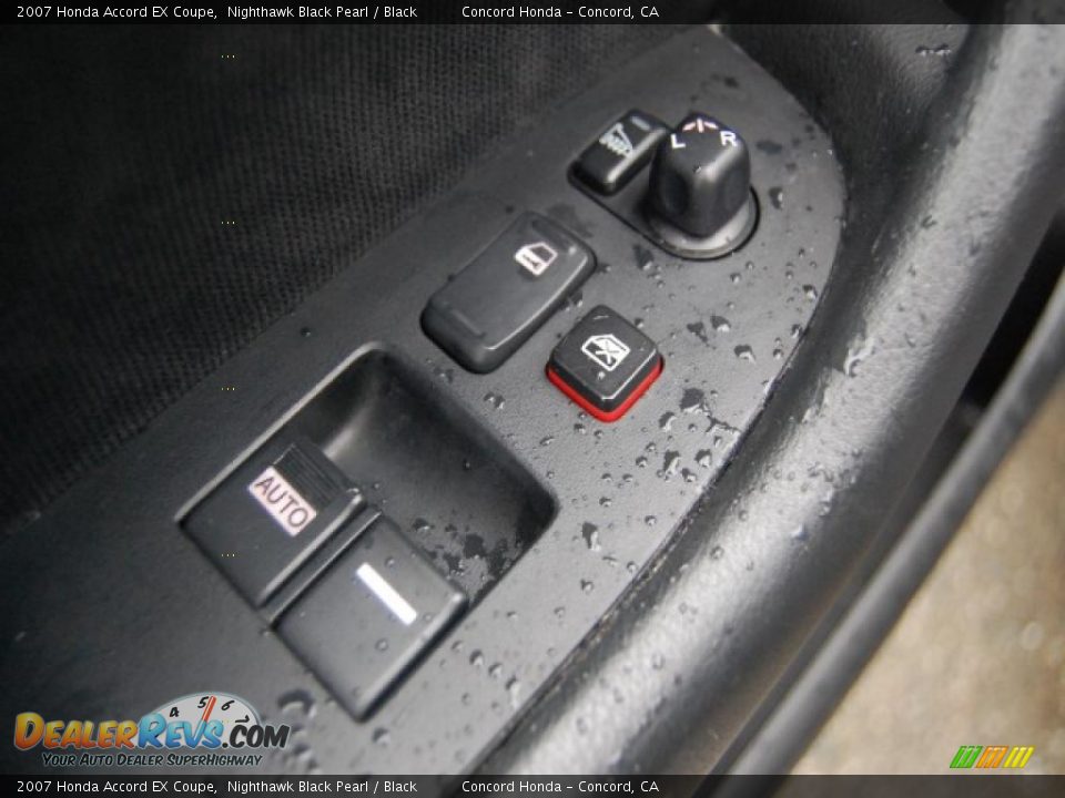 2007 Honda Accord EX Coupe Nighthawk Black Pearl / Black Photo #17