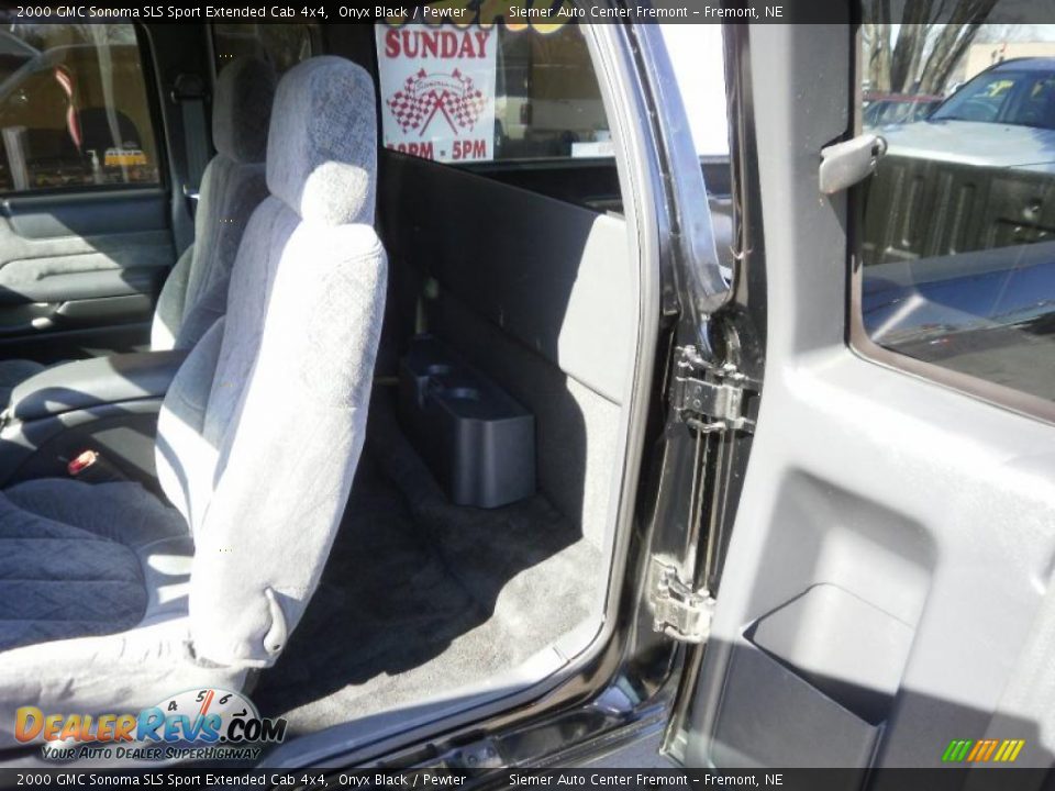 2000 GMC Sonoma SLS Sport Extended Cab 4x4 Onyx Black / Pewter Photo #11