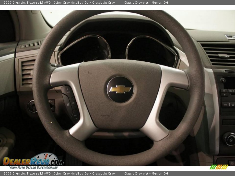 2009 Chevrolet Traverse LS AWD Cyber Gray Metallic / Dark Gray/Light Gray Photo #12
