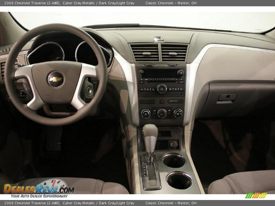 2009 Chevrolet Traverse LS AWD Cyber Gray Metallic / Dark Gray/Light Gray Photo #21
