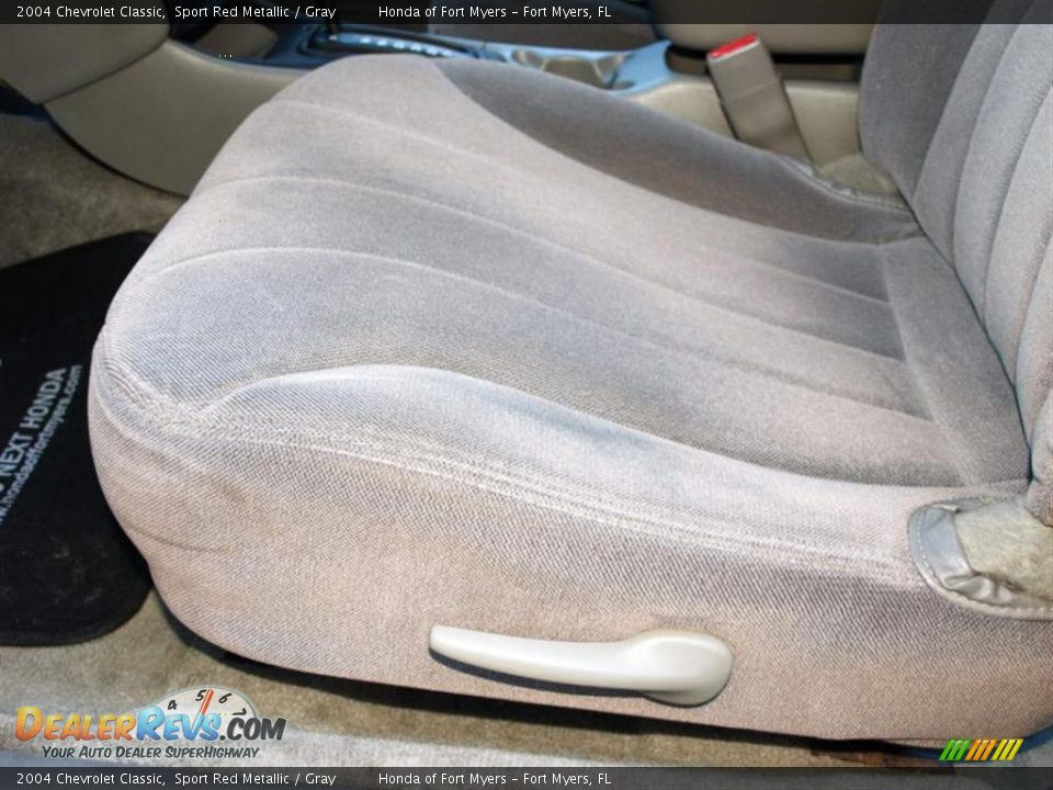 2004 Chevrolet Classic Sport Red Metallic / Gray Photo #15