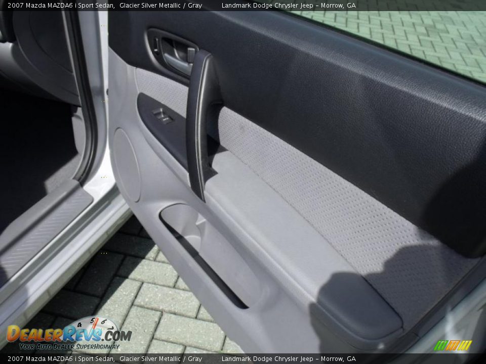 2007 Mazda MAZDA6 i Sport Sedan Glacier Silver Metallic / Gray Photo #18