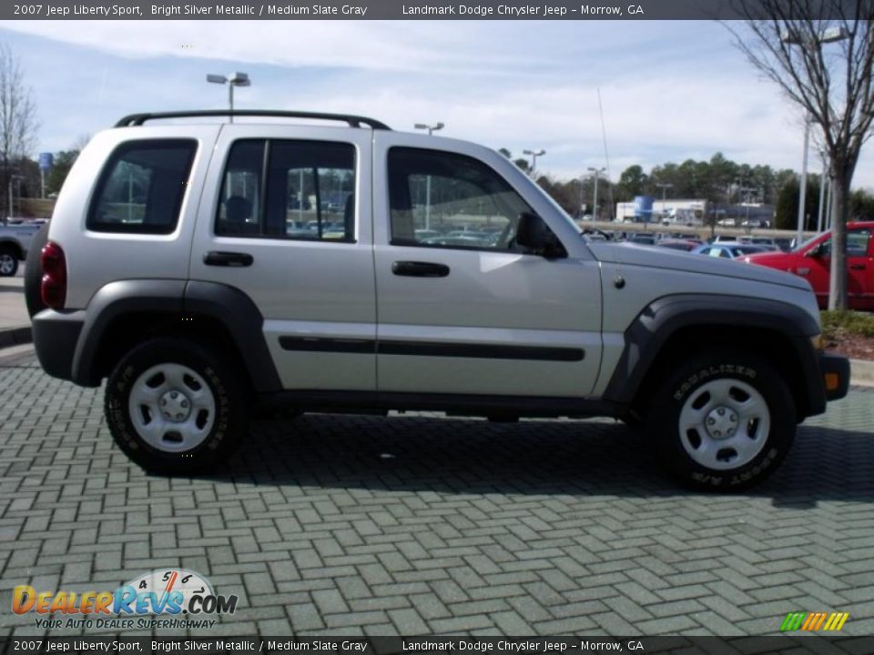 2007 Jeep Liberty Sport Bright Silver Metallic / Medium Slate Gray Photo #6
