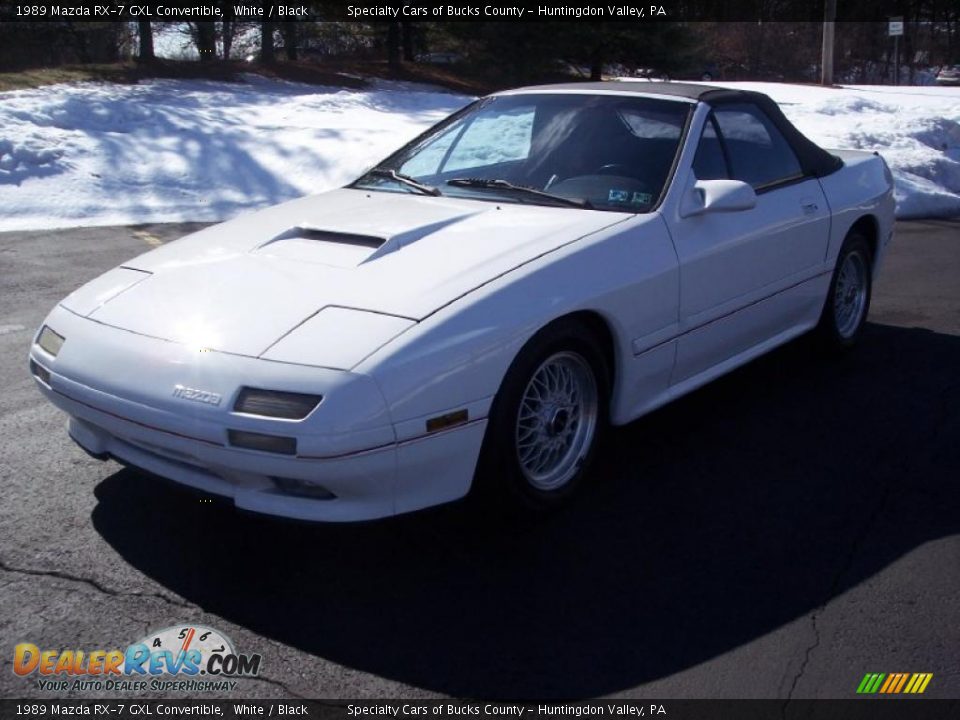 Front 3/4 View of 1989 Mazda RX-7 GXL Convertible Photo #2