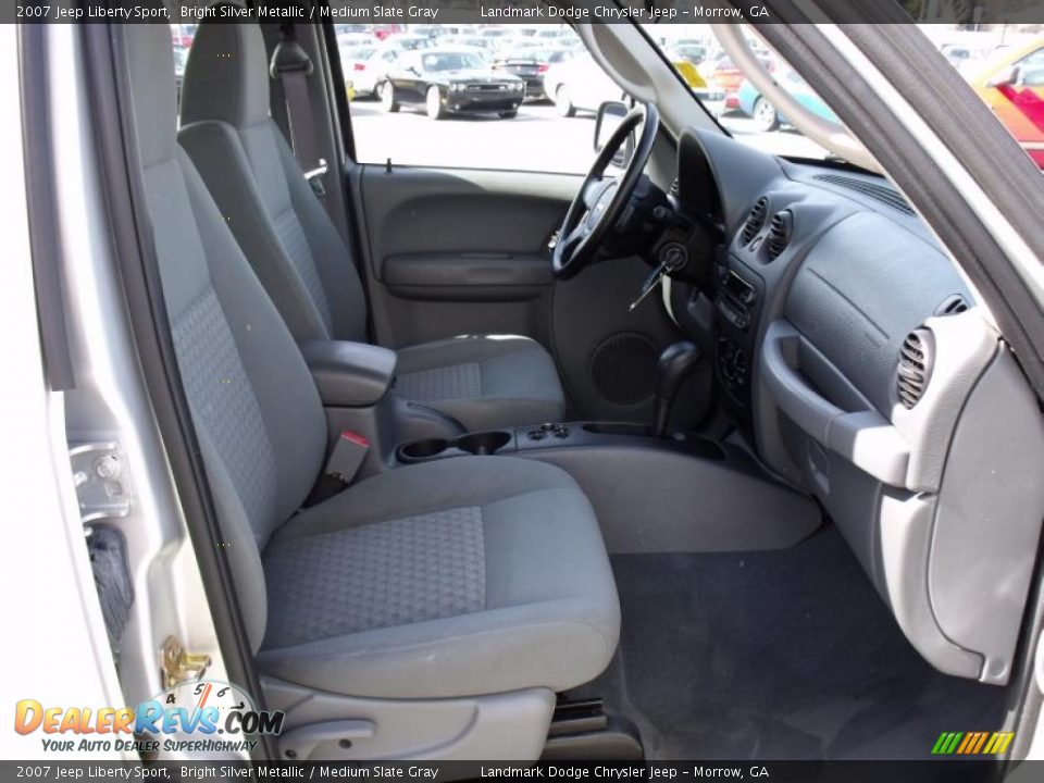2007 Jeep Liberty Sport Bright Silver Metallic / Medium Slate Gray Photo #17