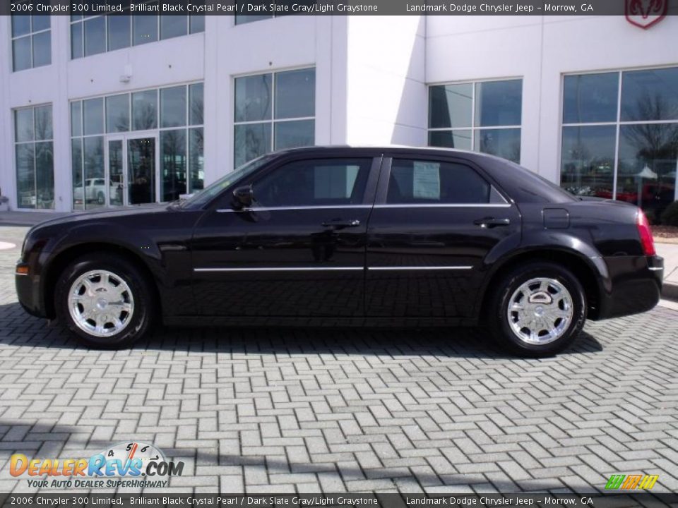 2006 Chrysler 300 Limited Brilliant Black Crystal Pearl / Dark Slate Gray/Light Graystone Photo #2