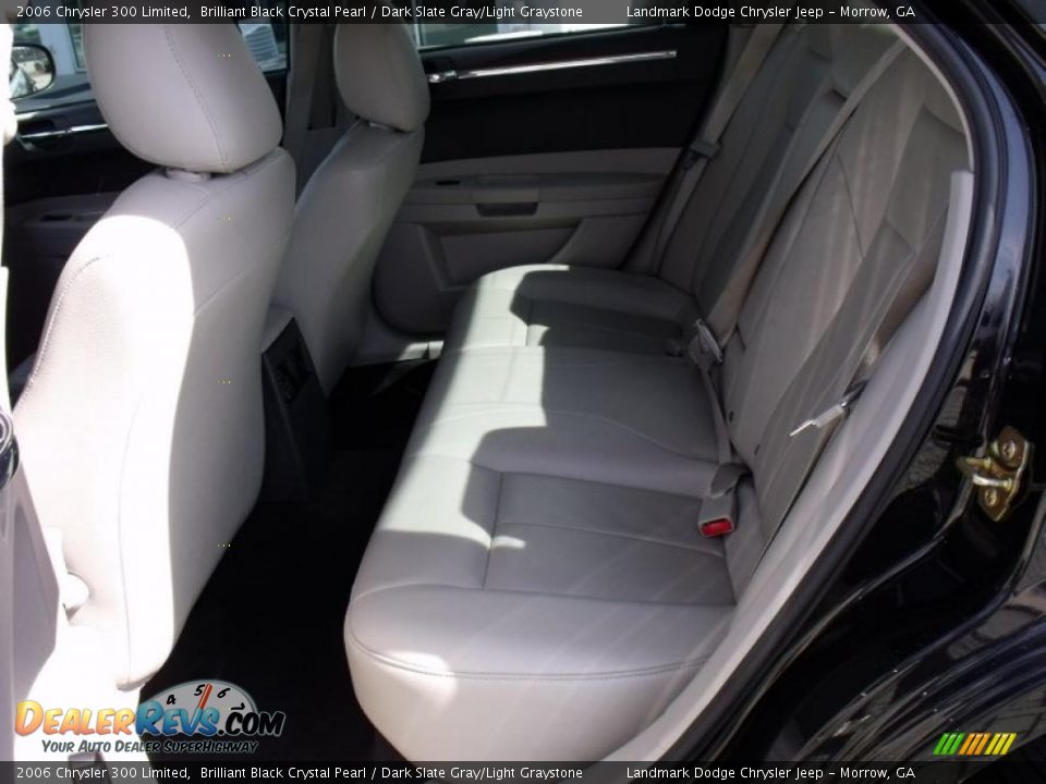 2006 Chrysler 300 Limited Brilliant Black Crystal Pearl / Dark Slate Gray/Light Graystone Photo #12