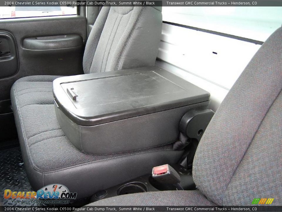 2004 Chevrolet C Series Kodiak C6500 Regular Cab Dump Truck Summit White / Black Photo #18