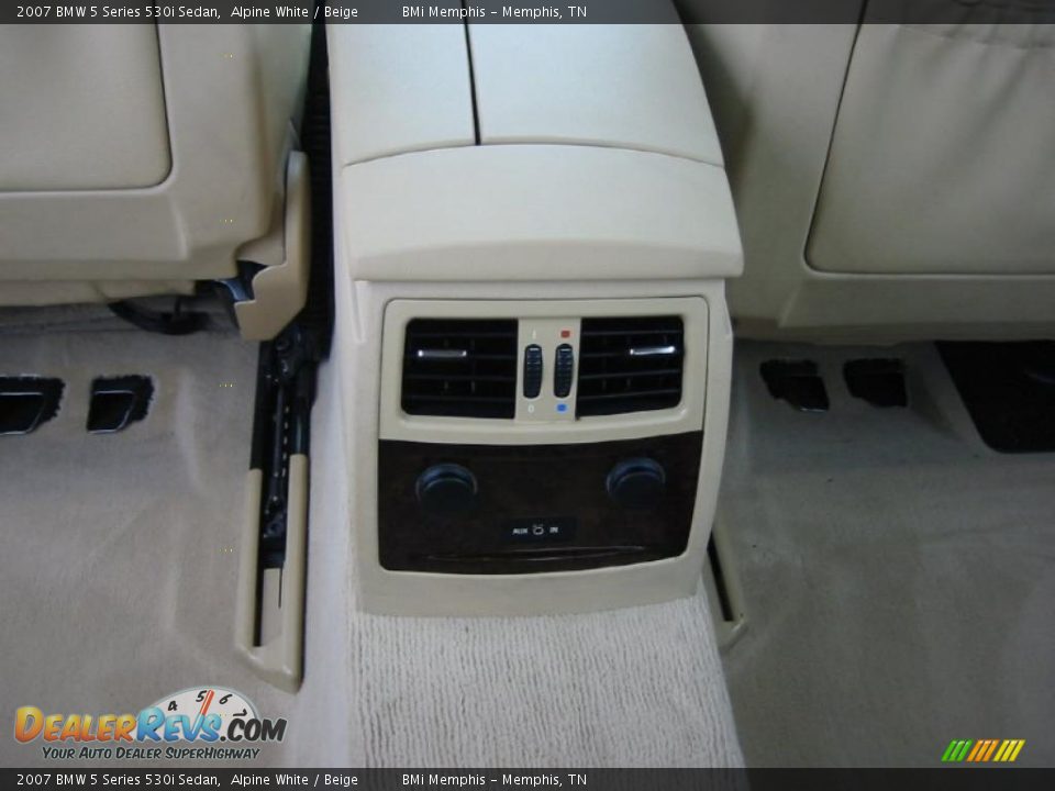 2007 BMW 5 Series 530i Sedan Alpine White / Beige Photo #30