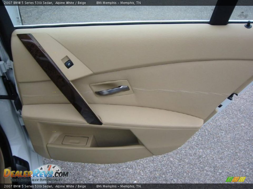 2007 BMW 5 Series 530i Sedan Alpine White / Beige Photo #32