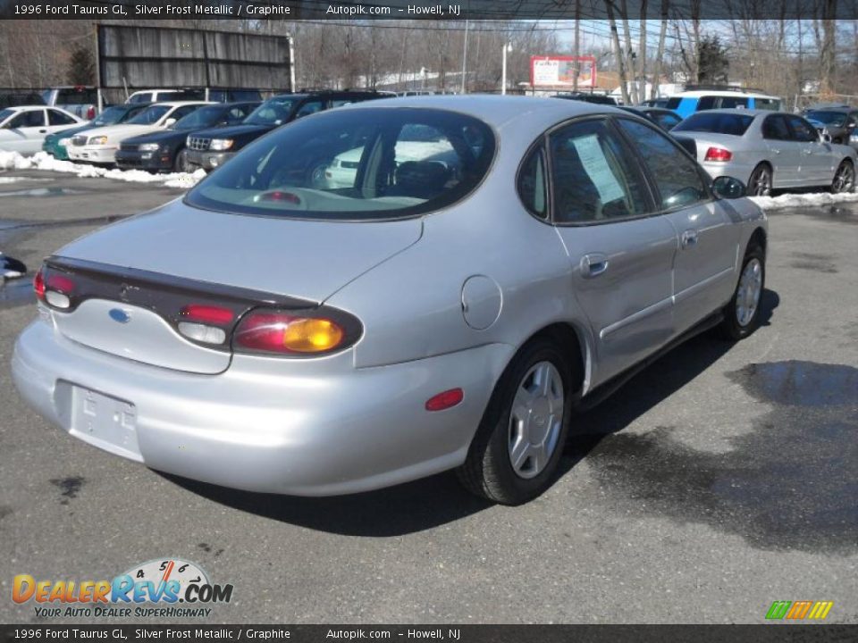 1996 Ford Taurus GL Silver Frost Metallic / Graphite Photo #5