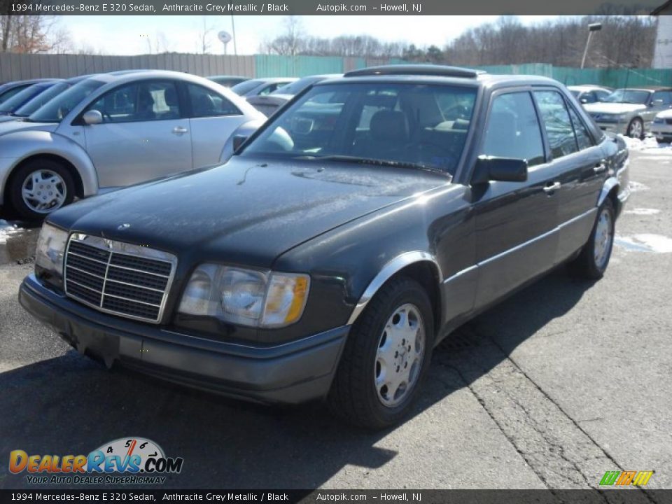 1994 Mercedes-Benz E 320 Sedan Anthracite Grey Metallic / Black Photo #1