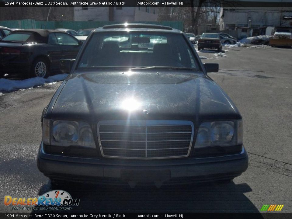 1994 Mercedes-Benz E 320 Sedan Anthracite Grey Metallic / Black Photo #2