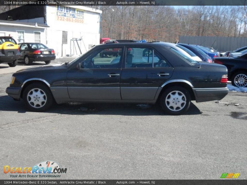 1994 Mercedes-Benz E 320 Sedan Anthracite Grey Metallic / Black Photo #8