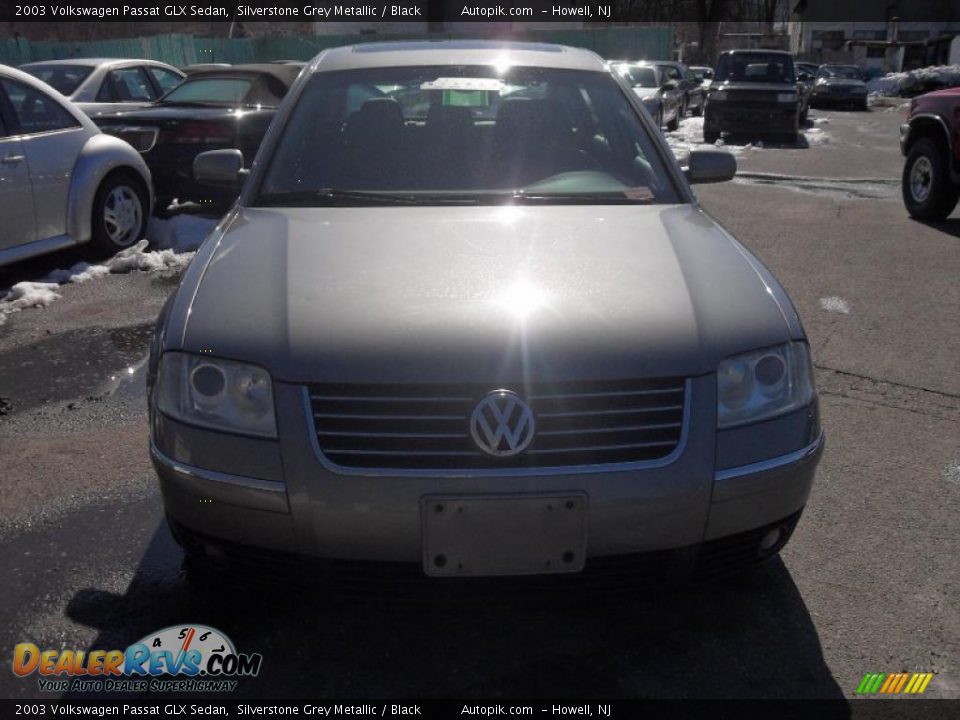 2003 Volkswagen Passat GLX Sedan Silverstone Grey Metallic / Black Photo #1
